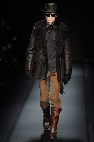 Salvatore Ferragamo / - 2010-2011